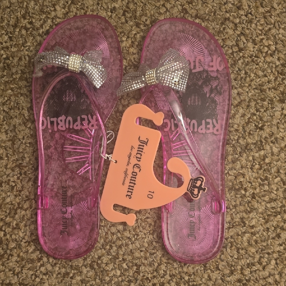 Juicy Couture Pink Sandals with Silver Bow